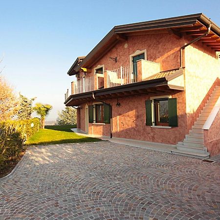 La Villa Degli Ulivi Soiano Del Lago Luaran gambar