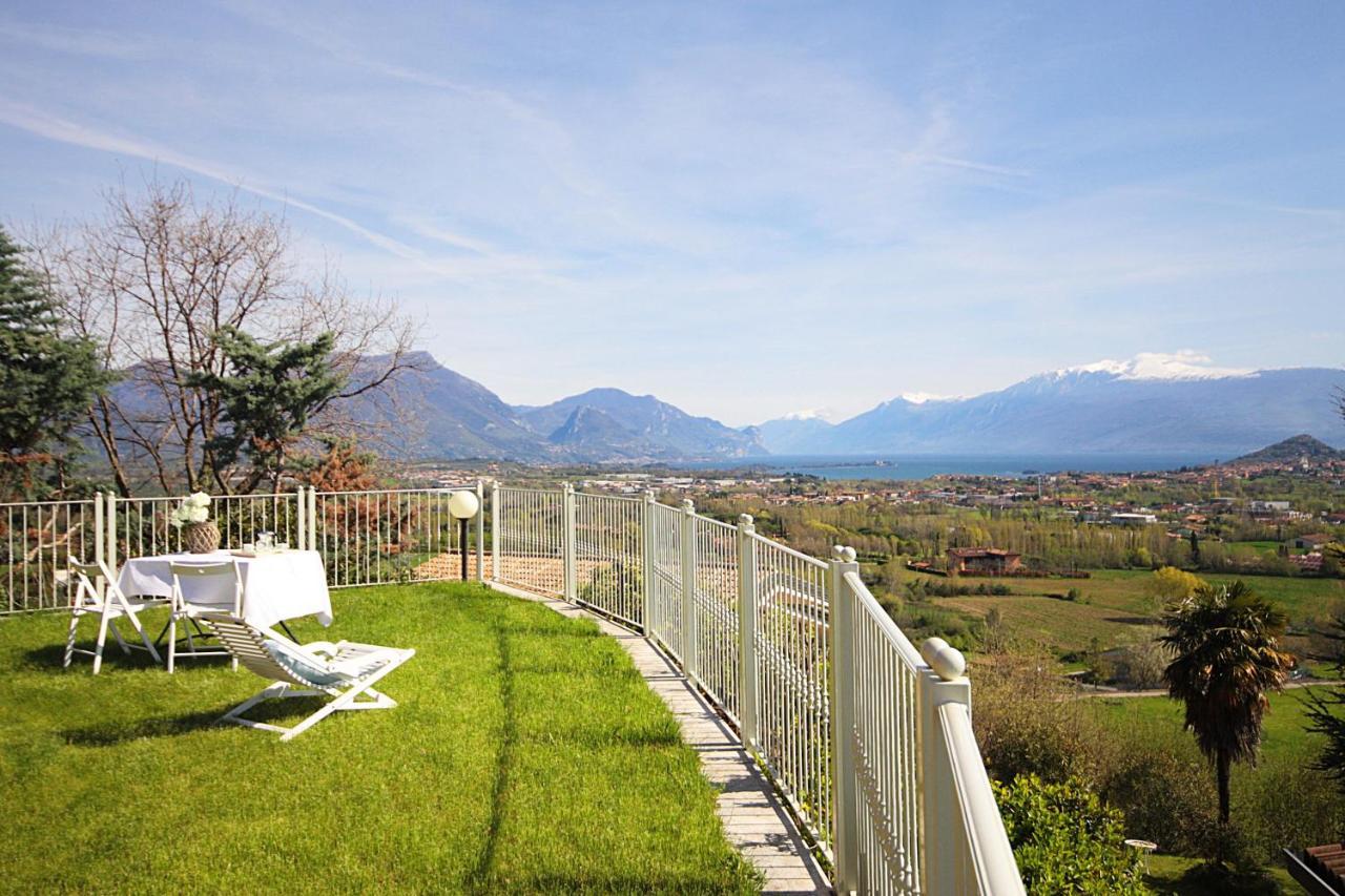 La Villa Degli Ulivi Soiano Del Lago Luaran gambar